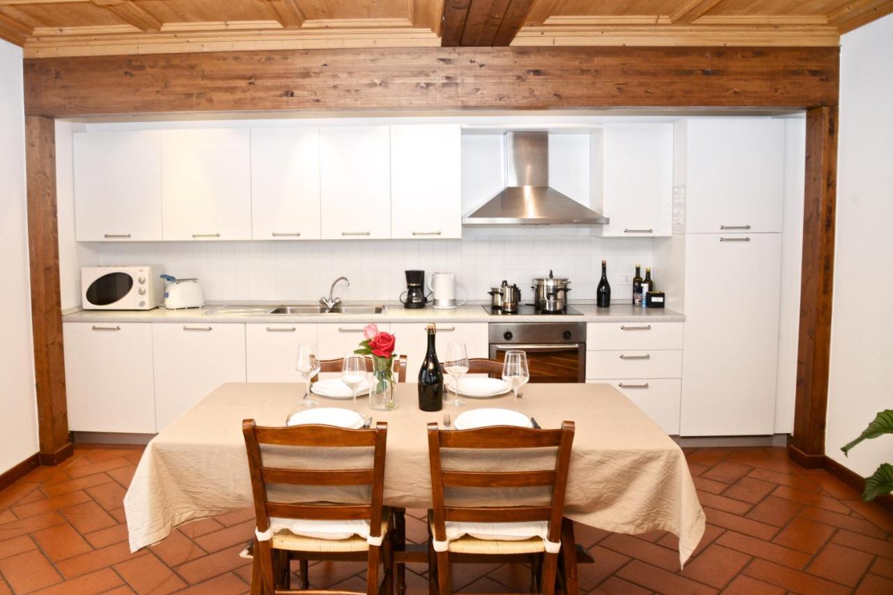 Appartamenti Casa Lory Μπελάτζιο Εξωτερικό φωτογραφία