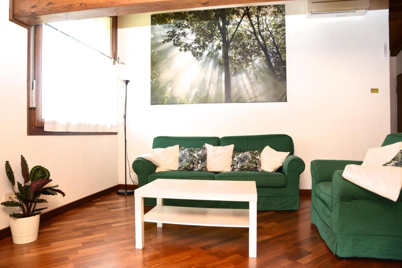 Appartamenti Casa Lory Μπελάτζιο Εξωτερικό φωτογραφία